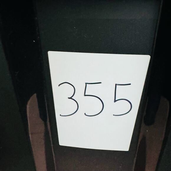 La Ligne Cream Straight Leg Denim Jean Women’s Size 26 - Picture 9 of 9